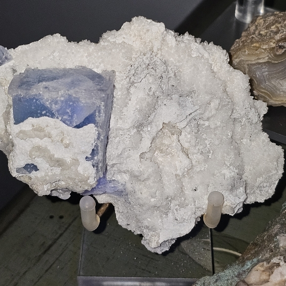 Big green fluorite cube in creedite and calcite matrix - Picture 13 of 16